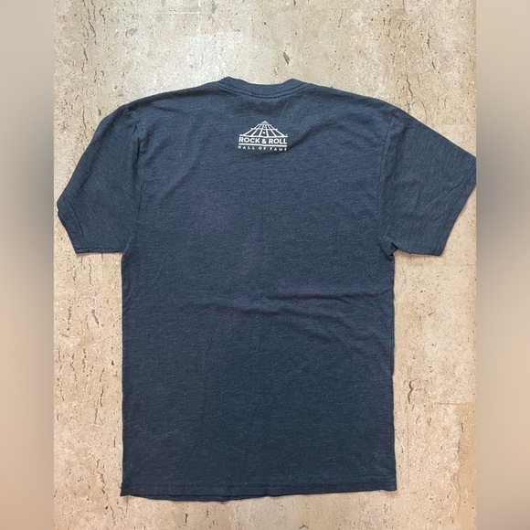 Rock and Roll Hall of Fame High Voltage T-Shirt Size Small - Picture 2 of 5